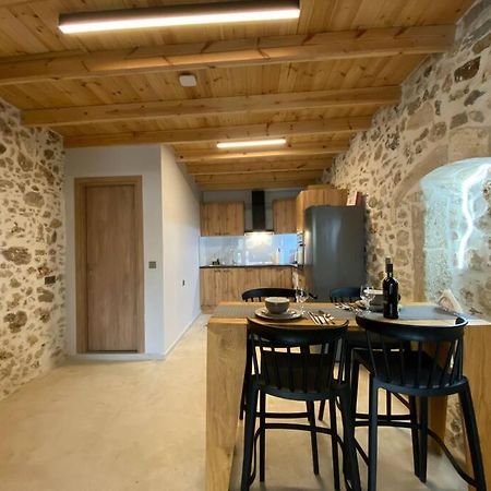 Stavlos Traditional Suite Atsipopoulo Exteriör bild
