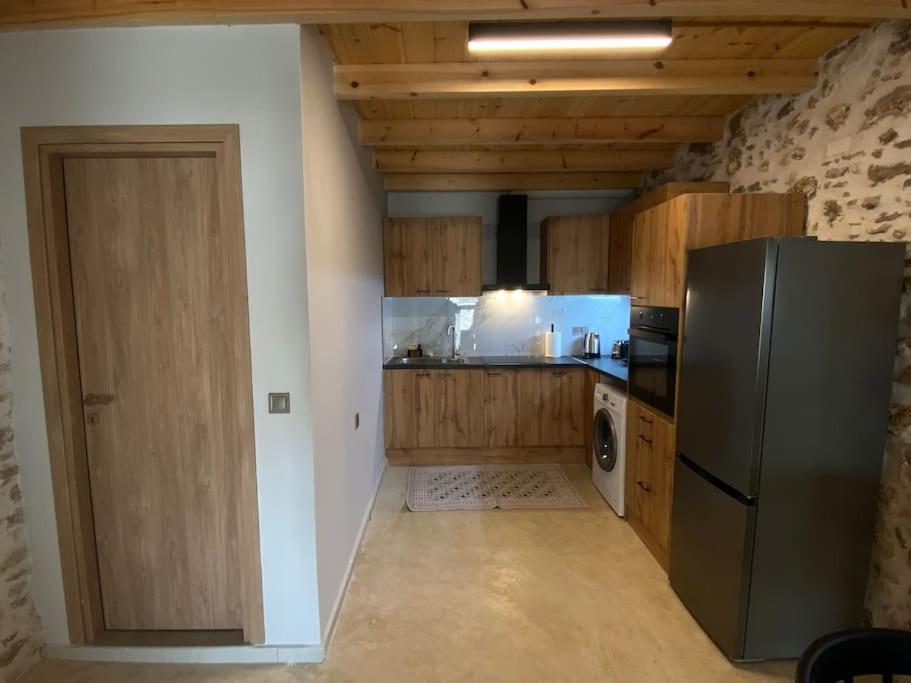 Stavlos Traditional Suite Atsipopoulo Exteriör bild